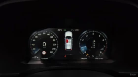 Volvo V90 T5* AWD* DISTRONIC* КАМЕРА* ПОДГРЕВ* HEADUP* , снимка 7