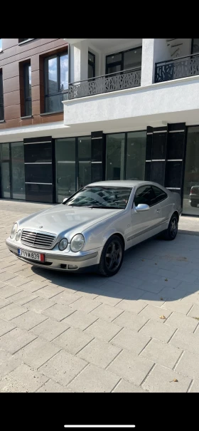 Обява за продажба на Mercedes-Benz CLK 430 V8 ~7 500 лв. - изображение 1