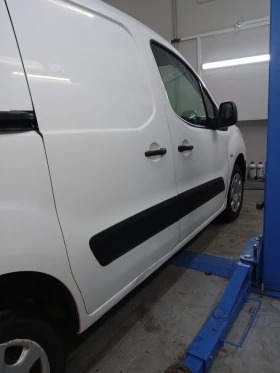 Peugeot Partner - 6100 лв. / 3118.88 € - 23773360 4