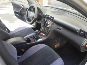 Mercedes-Benz C 180, снимка 10