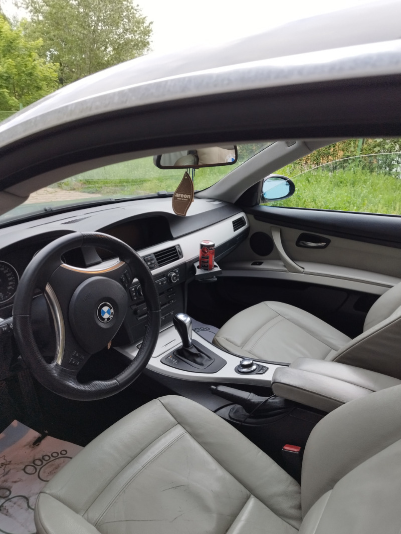 BMW 330, снимка 7 - Автомобили и джипове - 44768279