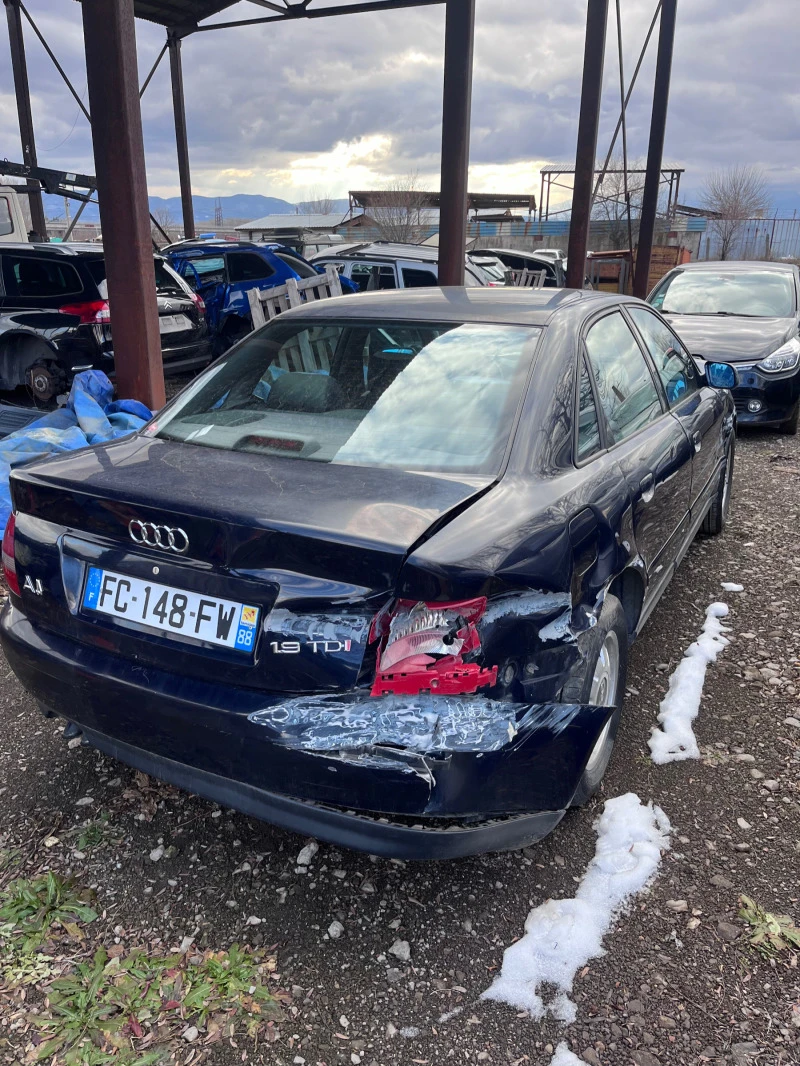 Audi A4 1.9 TDI 110кс, снимка 11 - Автомобили и джипове - 46964074