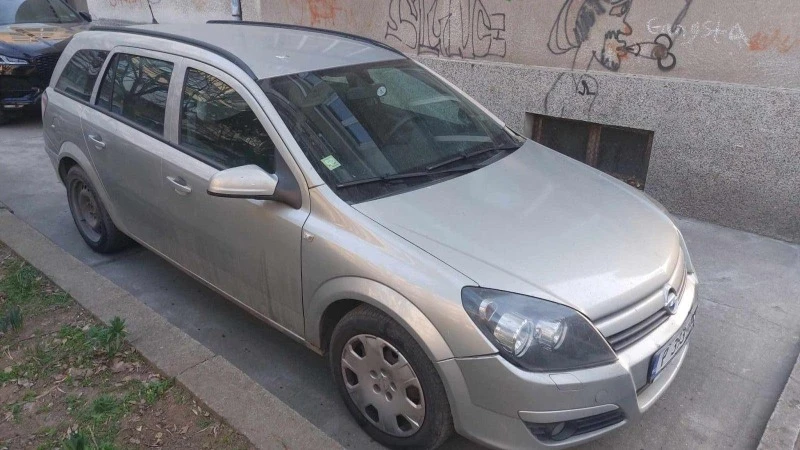 Opel Astra, снимка 1 - Автомобили и джипове - 46980032