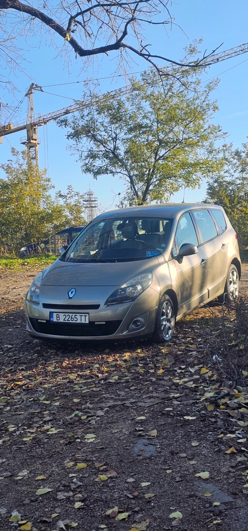 Renault Grand scenic, снимка 1 - Автомобили и джипове - 48253282