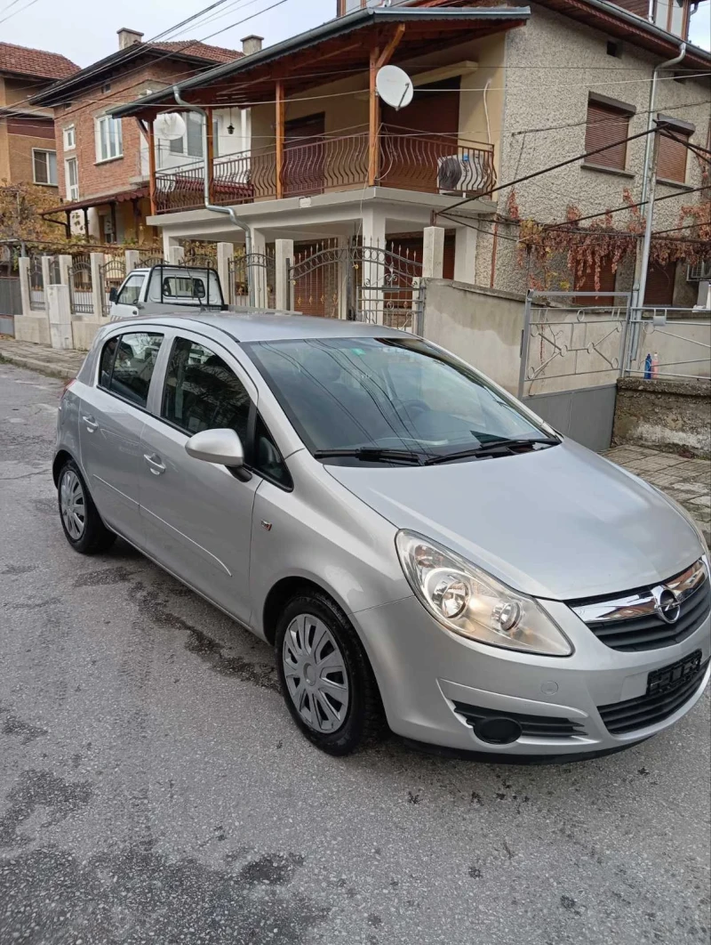 Opel Corsa 1.4i, снимка 3 - Автомобили и джипове - 48271962