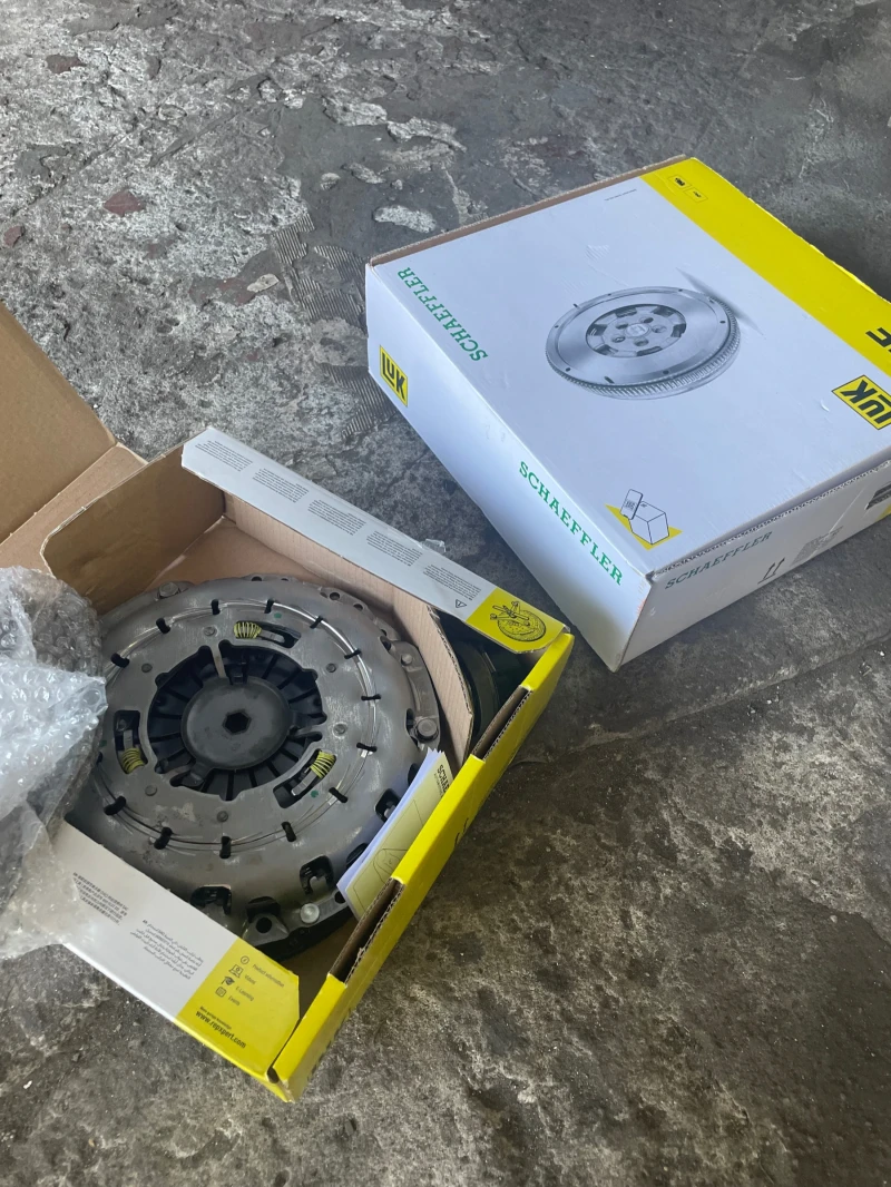 BMW 330 3000, снимка 9 - Автомобили и джипове - 49637461