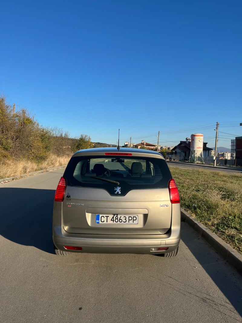 Peugeot 5008 1.6 Hdi , Android, снимка 7 - Автомобили и джипове - 50699007