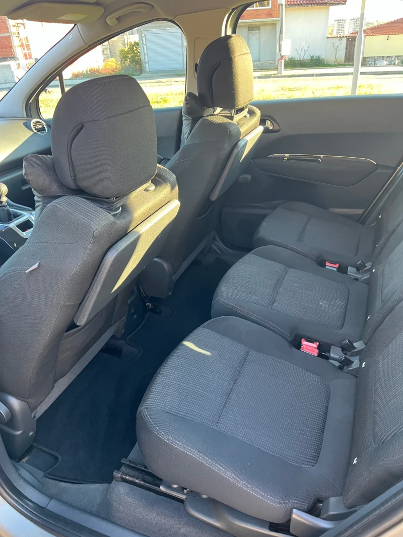 Peugeot 5008 1.6 Hdi , Android, снимка 14 - Автомобили и джипове - 50699007