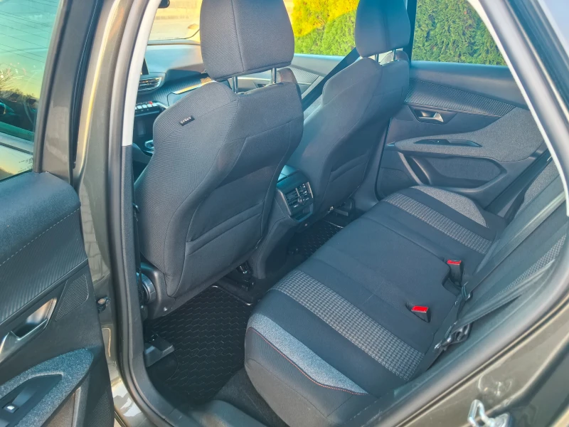 Peugeot 3008 1.6HDI 120кс , снимка 11 - Автомобили и джипове - 52428110
