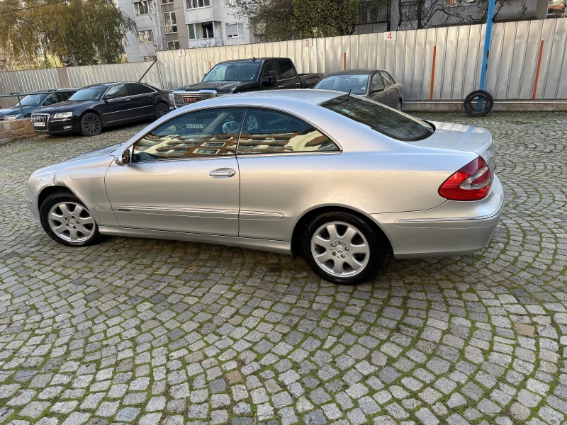 Mercedes-Benz CLK 2.7 CDi Обслужен  6 СК много запазен като нова , снимка 3 - Автомобили и джипове - 52498623