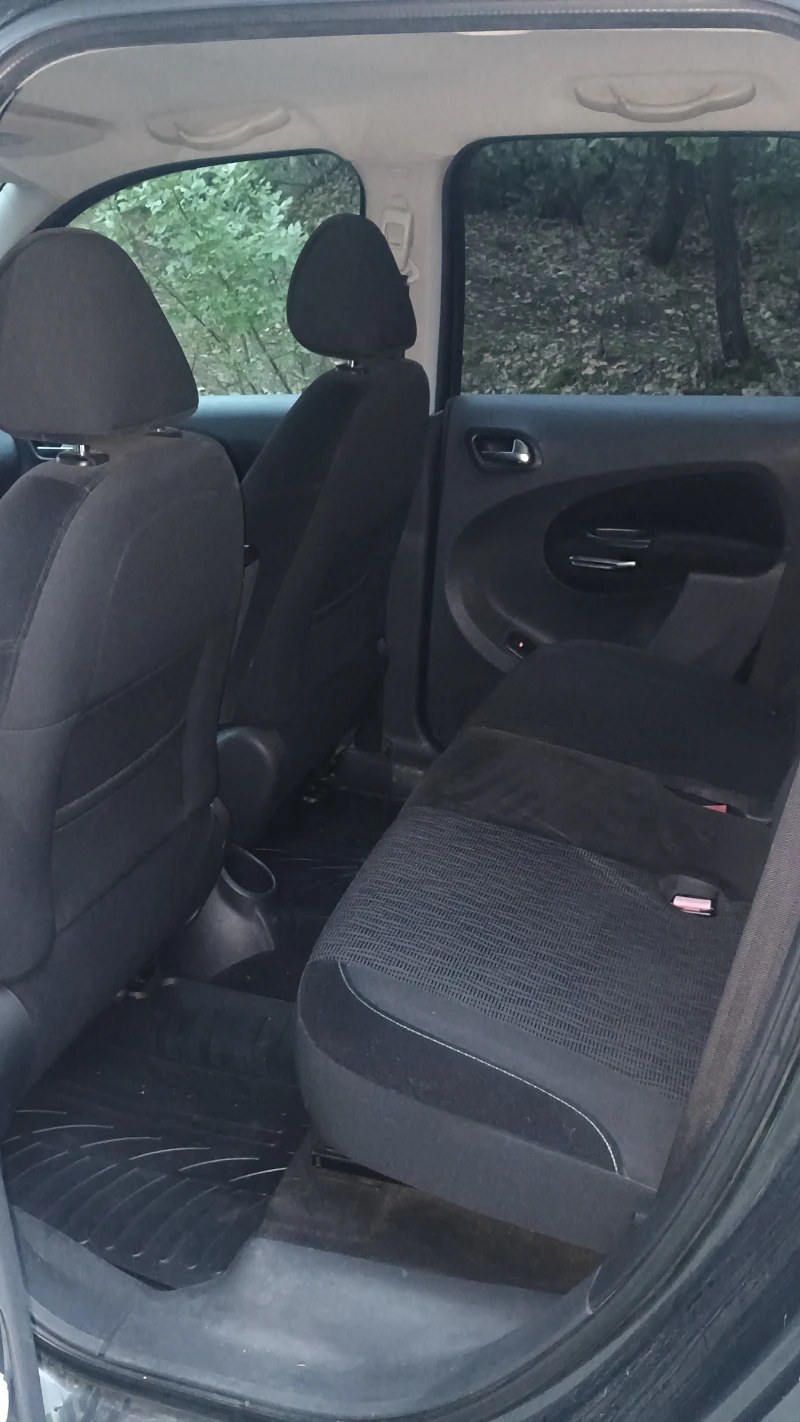 Citroen C3 Picasso 1.6 hdi 6 Speed, снимка 8 - Автомобили и джипове - 52496619