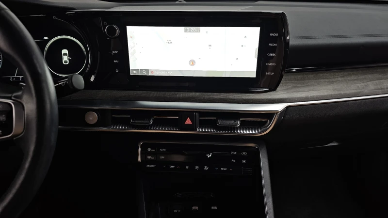 Kia K5 2.0 NOBLESSE, снимка 13 - Автомобили и джипове - 52559277