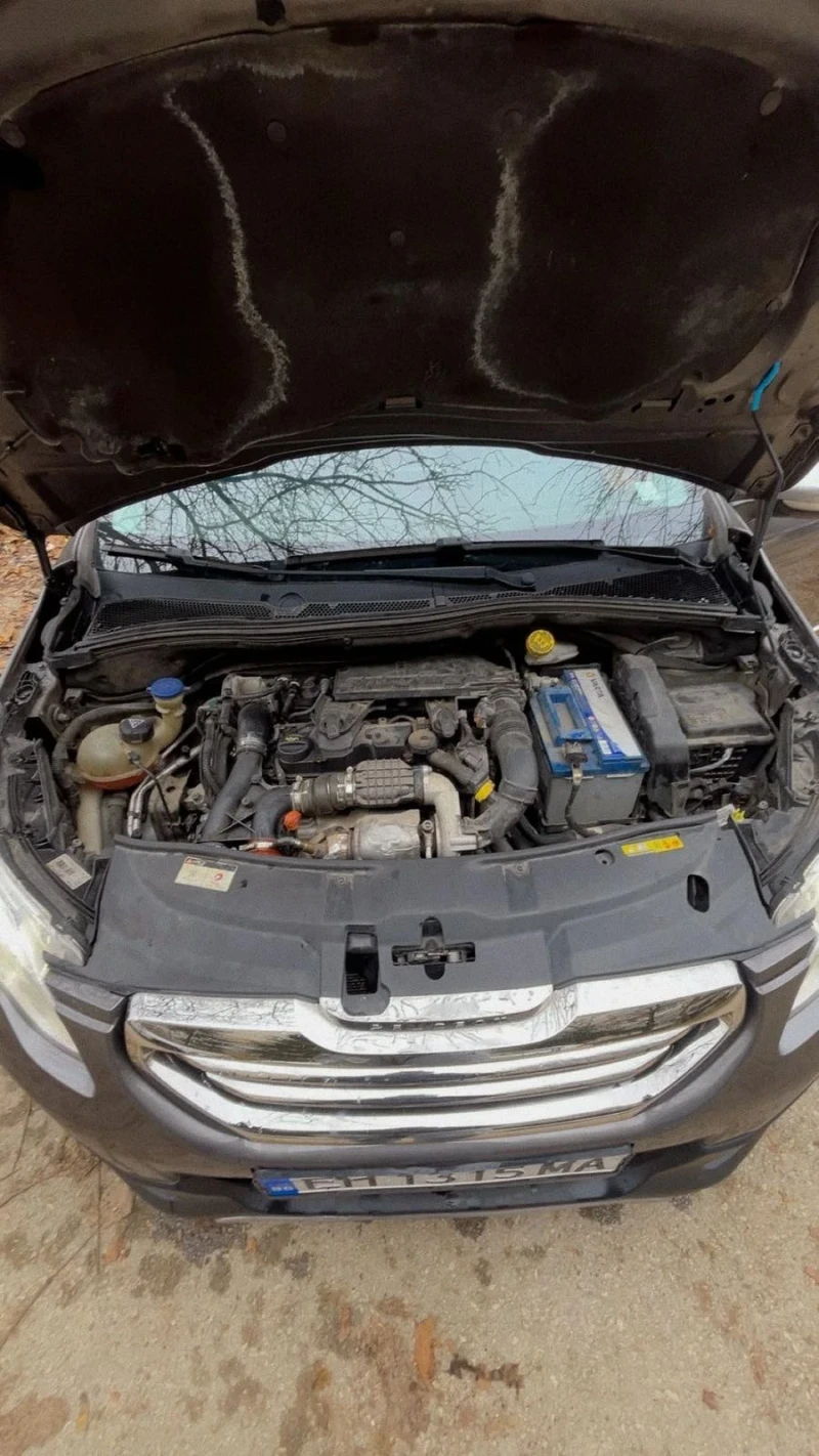 Peugeot 2008 1.6 HDi, снимка 15 - Автомобили и джипове - 52825917