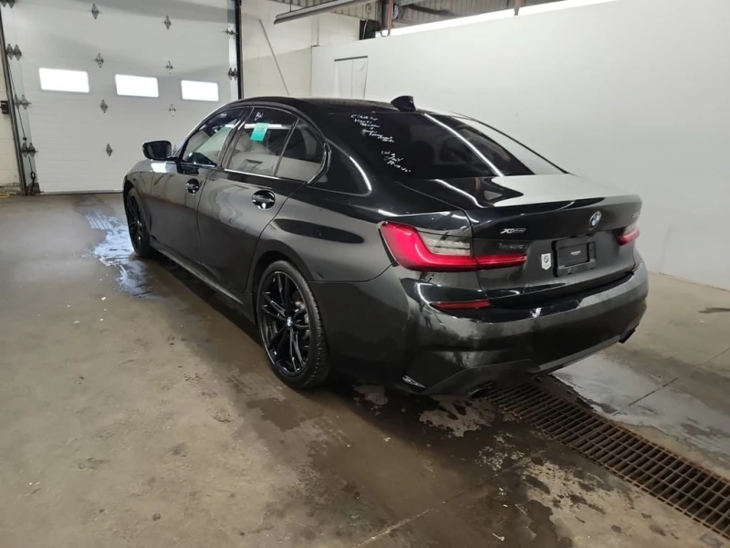 BMW 330 * 330I XDRIVE * CARFAX * ЦЕНА ДО БГ, снимка 4 - Автомобили и джипове - 52898792