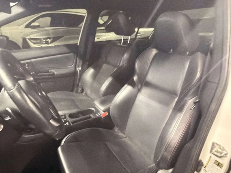 Subaru WRX * Limited+ L+ ES+ KA+ BSD+ NAVI(H/K)+ M/R * CARFAX, снимка 3 - Автомобили и джипове - 53384207