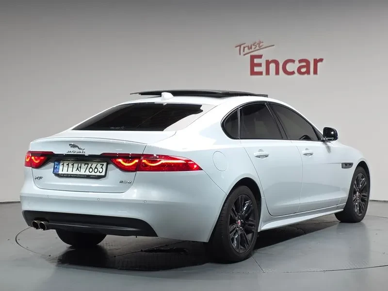 Jaguar Xf 20D CHECKERED FLAG EDITION