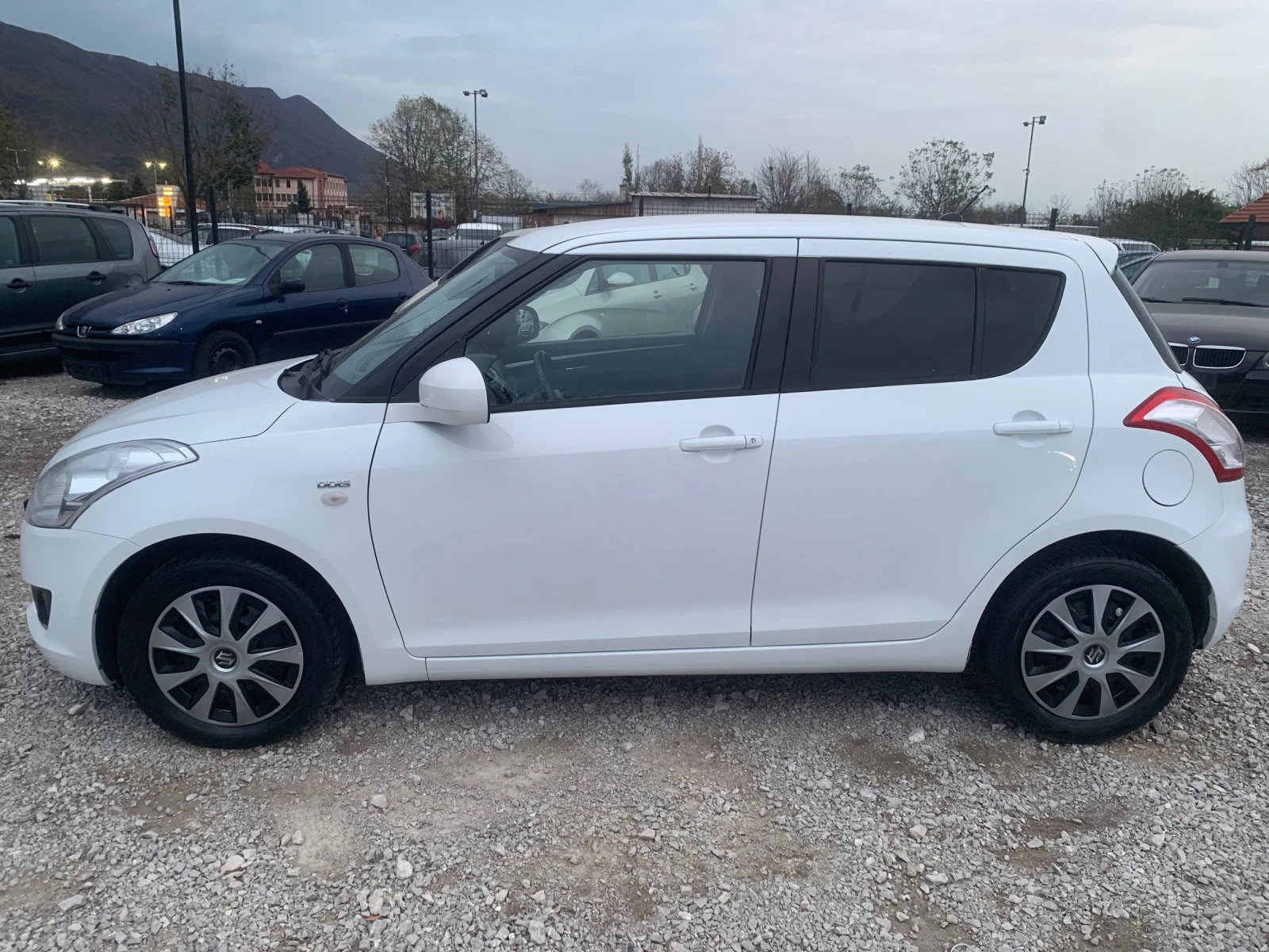 Suzuki Swift 1.3D KLIMA ITALY TOP - изображение 5