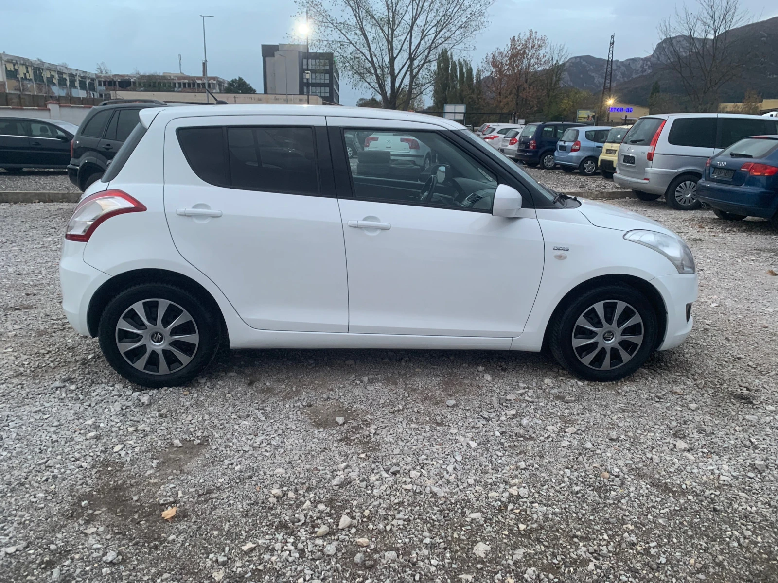 Suzuki Swift 1.3D KLIMA ITALY TOP - изображение 8