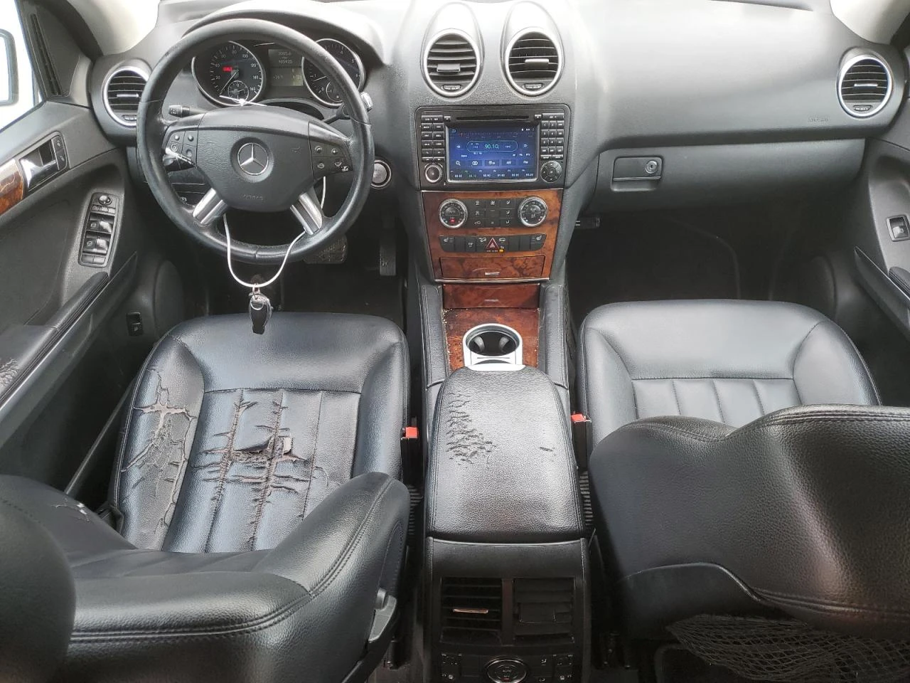 Mercedes-Benz ML 550 4MATIC/Keyless/Camera/Navi - изображение 8