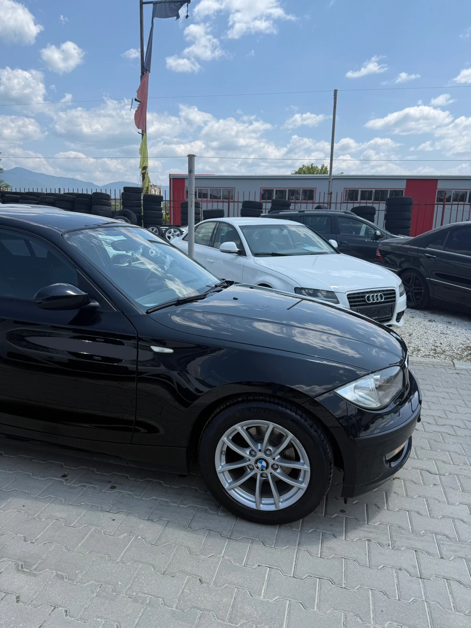 BMW 120 2.0* Обслужена* Всичко платено* Топ* Клима*  - изображение 4