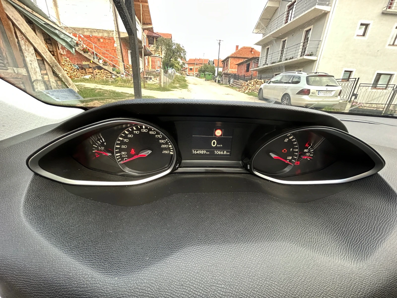 Peugeot 308 1.5 | Mobile.bg   13