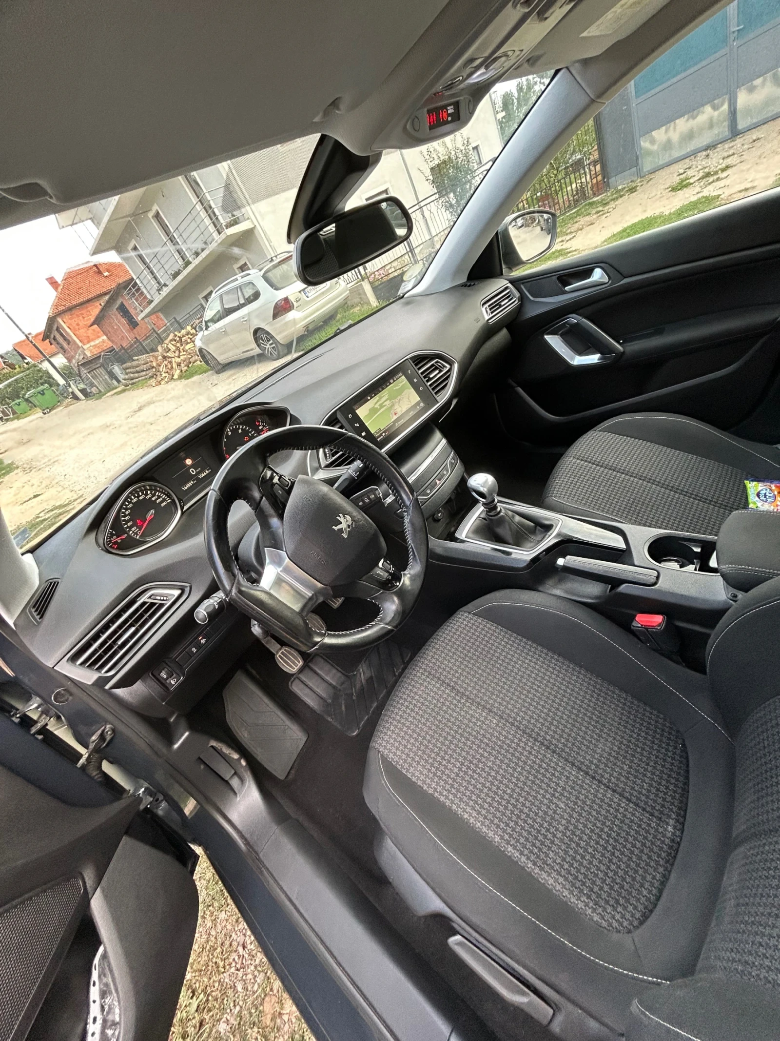Peugeot 308 1.5 | Mobile.bg   14
