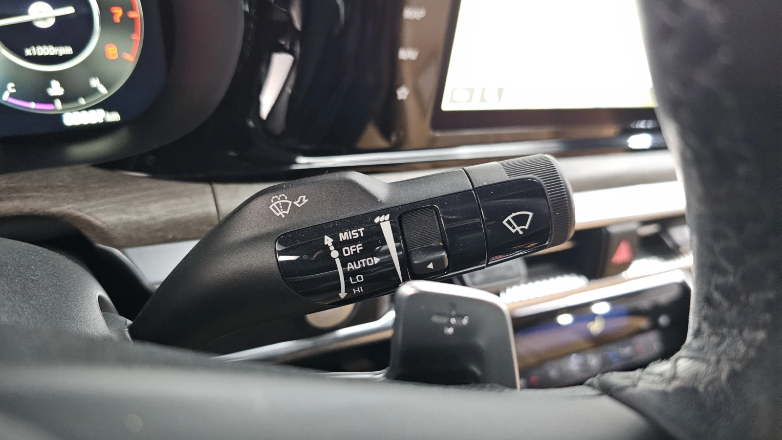 Kia K5 2.0 NOBLESSE autogeorge.com | Mobile.bg � ����������� 17