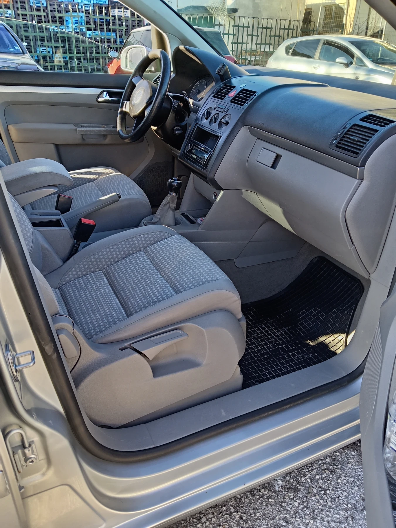 VW Touran 1.9 105 коня 6 скорости БКЦ  - изображение 10