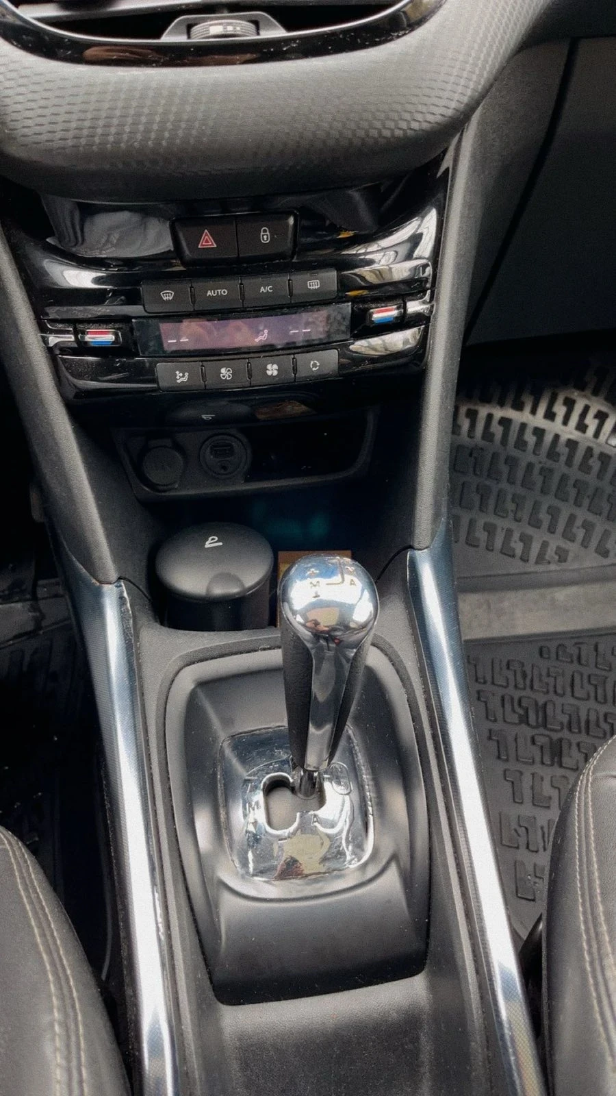 Peugeot 2008 1.6 HDi | Mobile.bg � ����������� 12