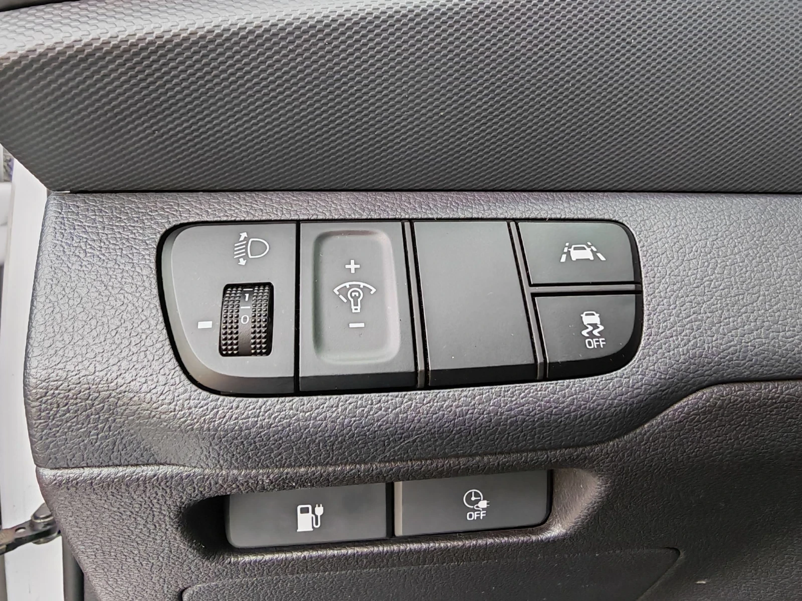 Hyundai Ioniq Facelift, 40kWh, Infinity, BlueLink | Mobile.bg � ����������� 12