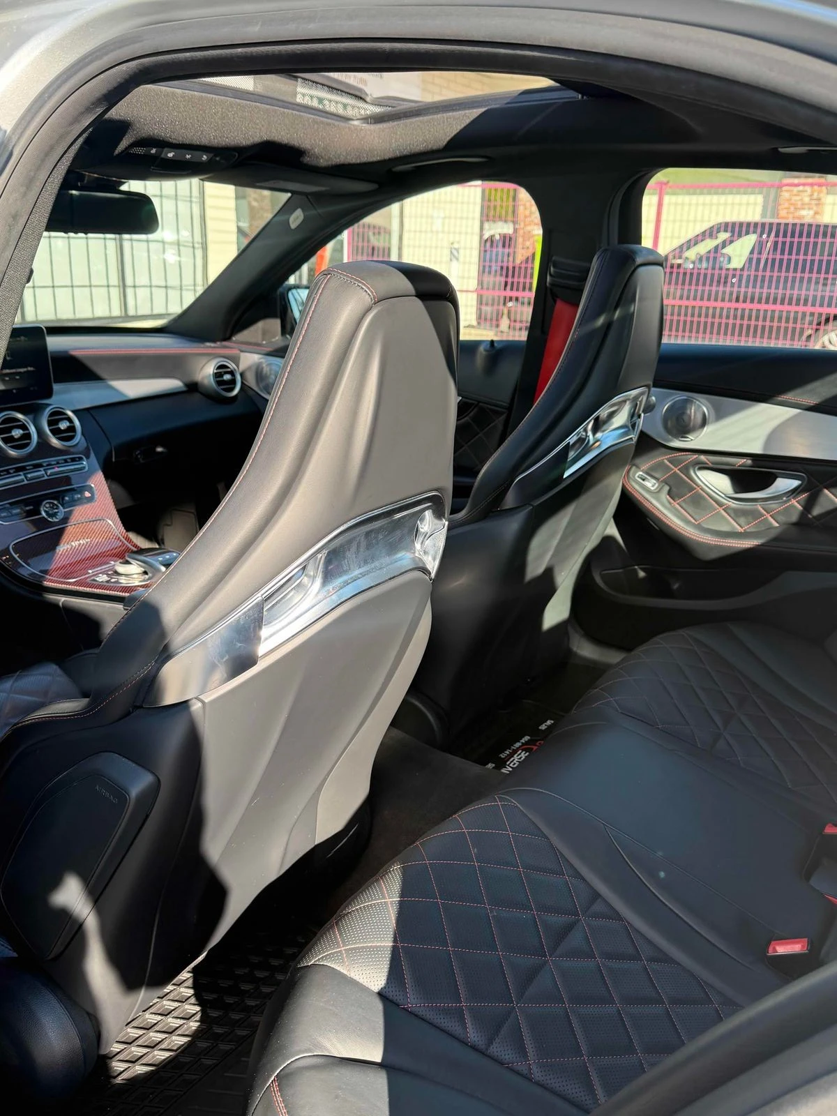 Mercedes-Benz C 63 AMG � ����������� & ���� ������ | Mobile.bg � ����������� 8