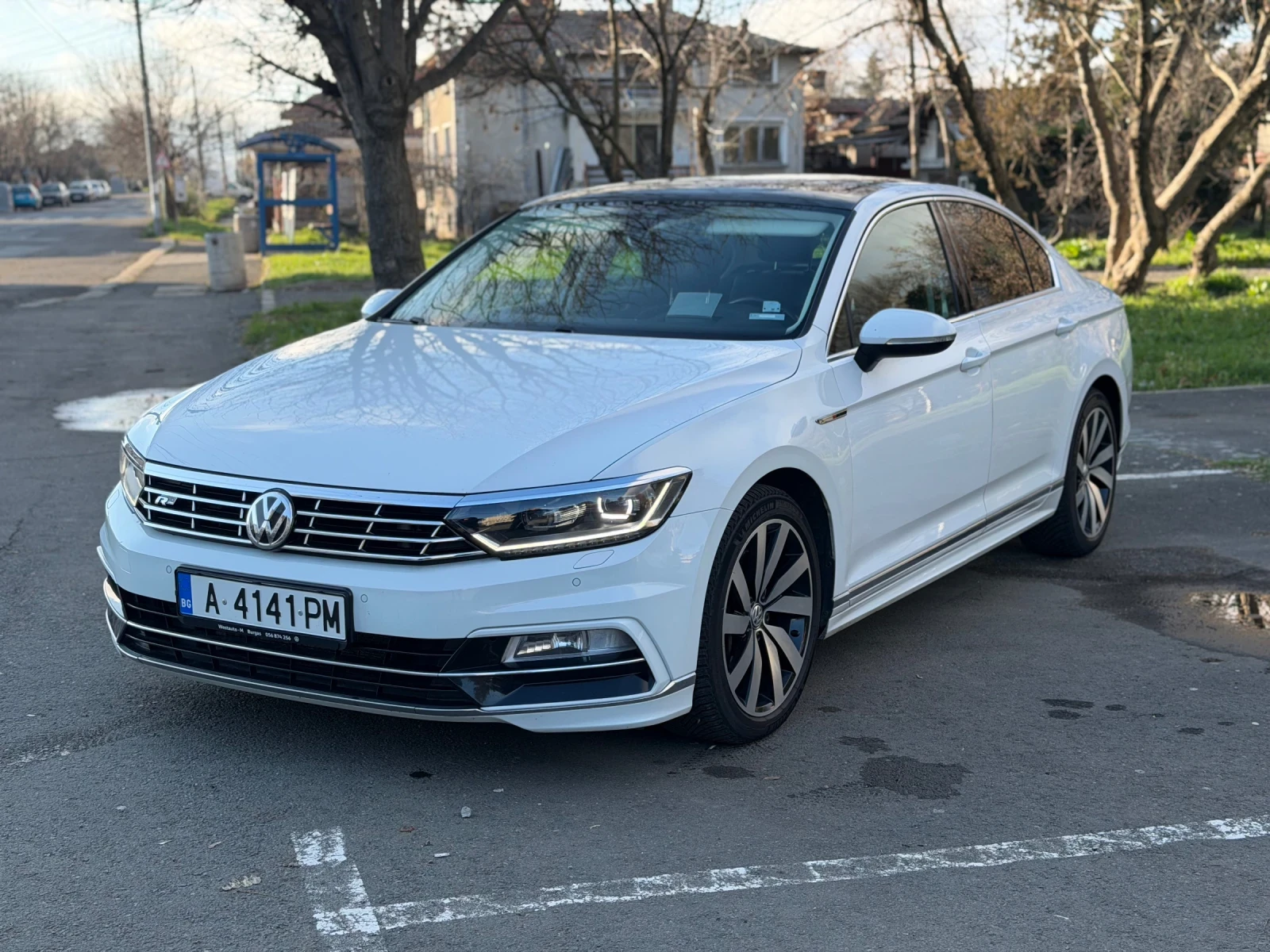 VW Passat R-LINE, 4MOTION, снимка 2 - Автомобили и джипове - 54033804