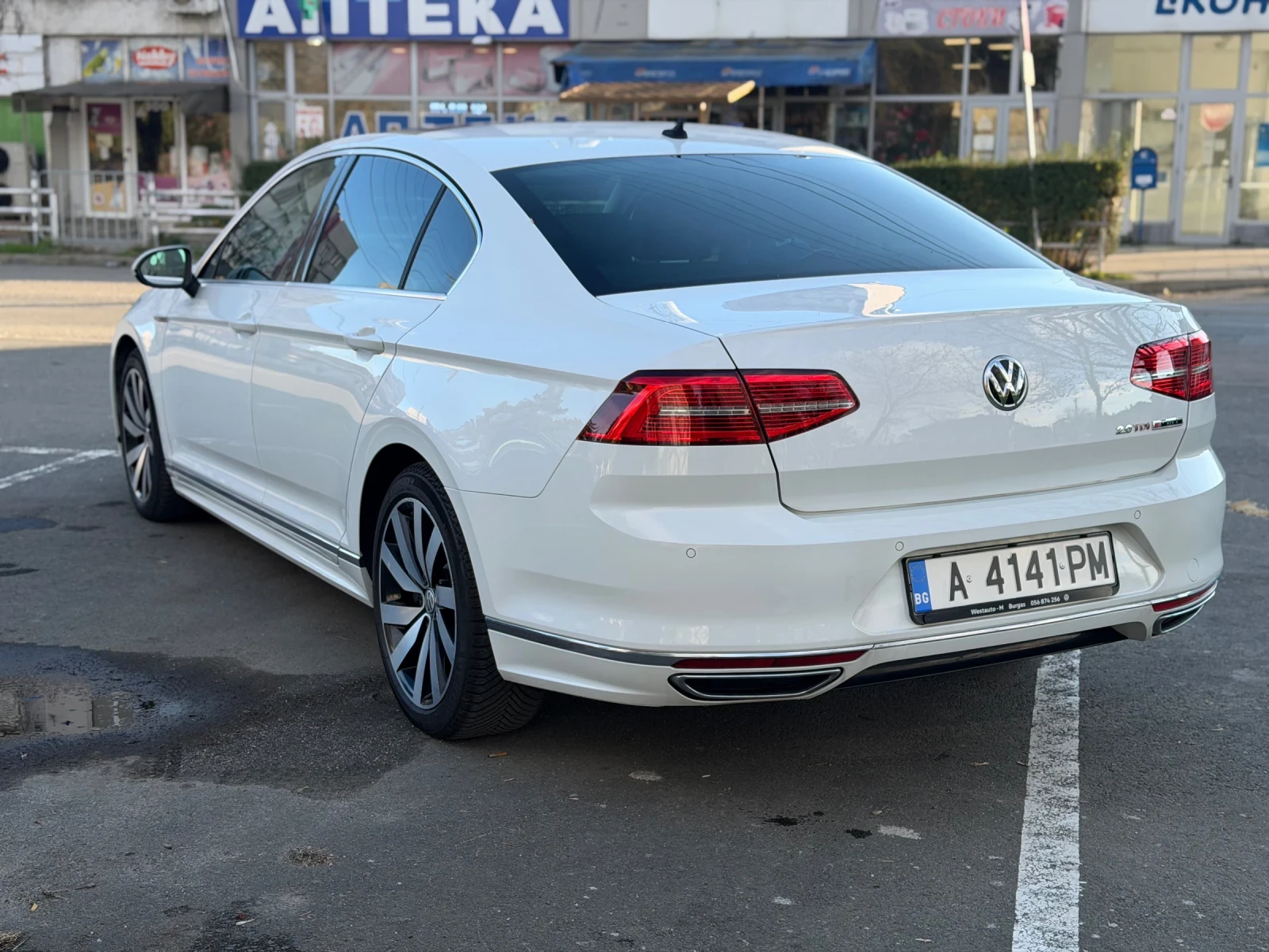 VW Passat R-LINE, 4MOTION, снимка 6 - Автомобили и джипове - 54033804