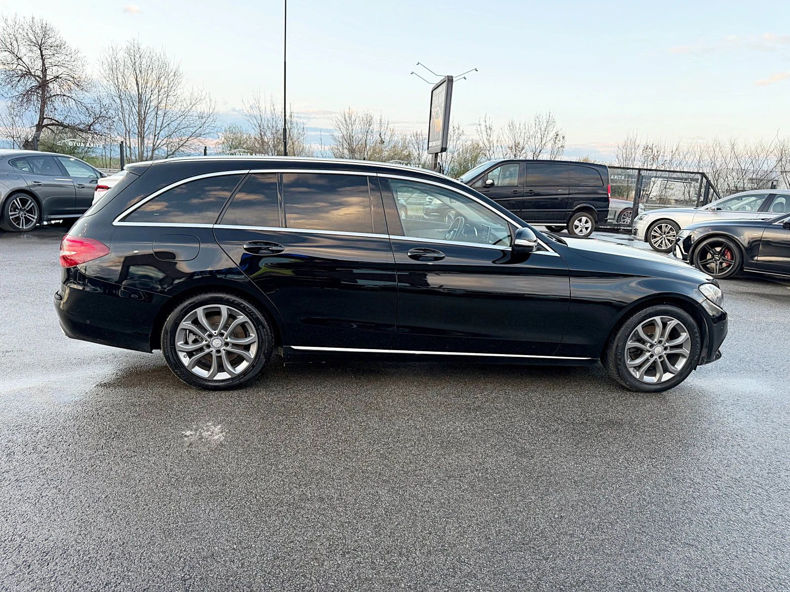 Mercedes-Benz A 180 C205-NAVI-LED-6skorosti-167045kм-ПОДГРЯВАНЕ-ГЕРМАН, снимка 7 - Автомобили и джипове - 54103181