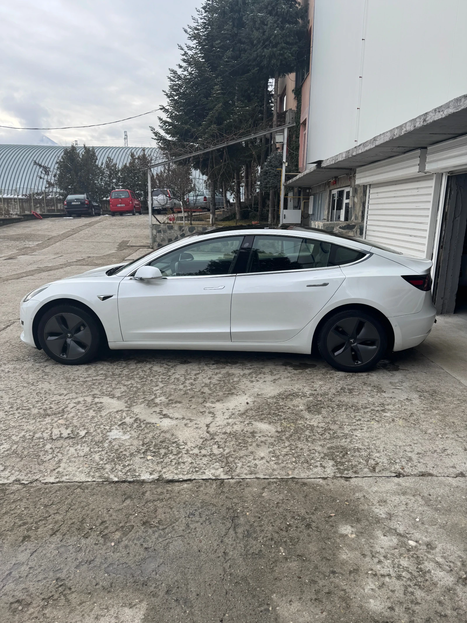Tesla Model 3 SR+ Гаранция, снимка 6 - Автомобили и джипове - 54410746