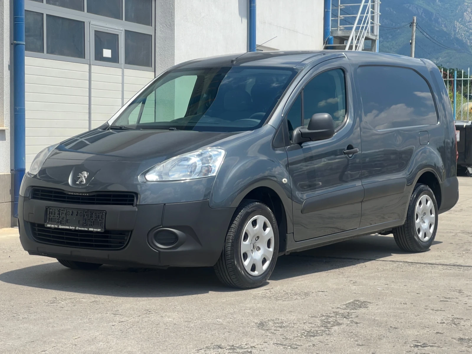 Peugeot Partner Maxi / 2014г. / Климатик, снимка 7 - Автомобили и джипове - 55103288