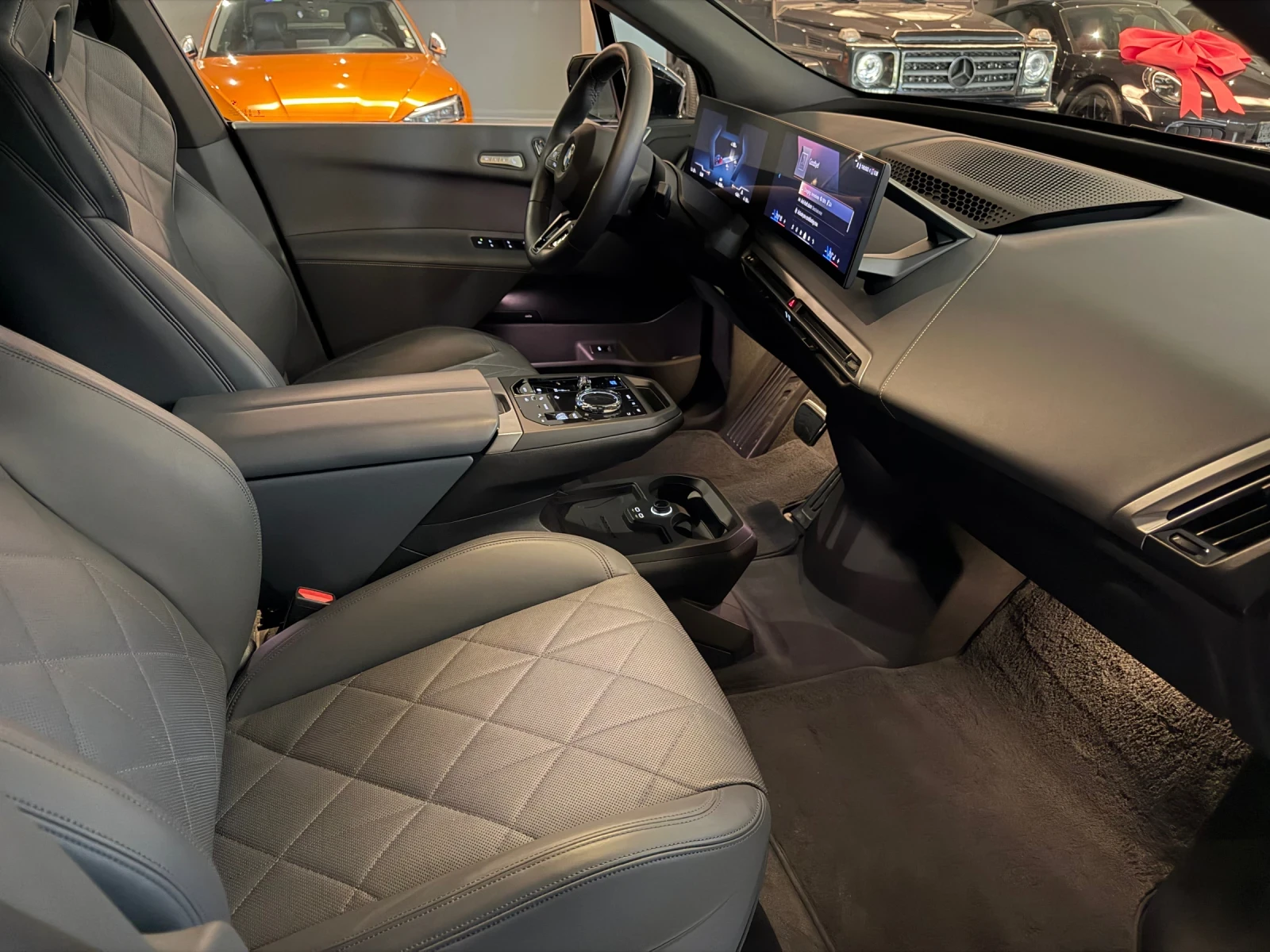 BMW iX xDrive60 M pro , снимка 14 - Автомобили и джипове - 55550480