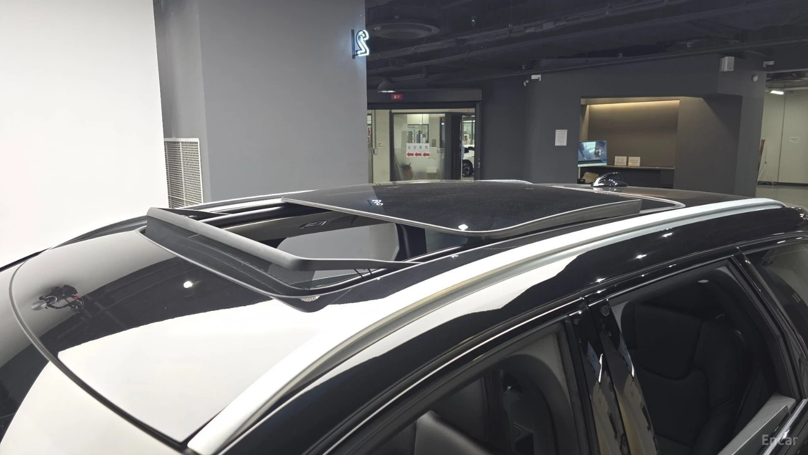 Volvo V90 T5* AWD* DISTRONIC* КАМЕРА* ПОДГРЕВ* HEADUP* , снимка 15 - Автомобили и джипове - 55573174