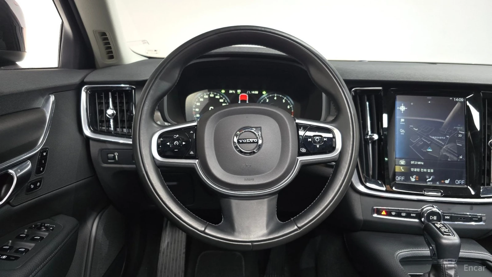 Volvo V90 T5* AWD* DISTRONIC* КАМЕРА* ПОДГРЕВ* HEADUP* , снимка 6 - Автомобили и джипове - 55573174