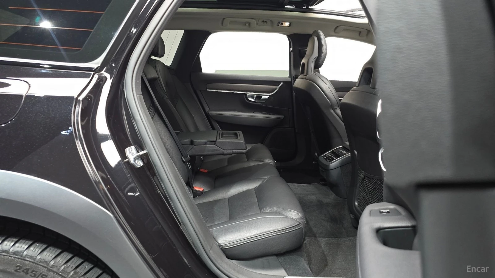 Volvo V90 T5* AWD* DISTRONIC* КАМЕРА* ПОДГРЕВ* HEADUP* , снимка 10 - Автомобили и джипове - 55573174