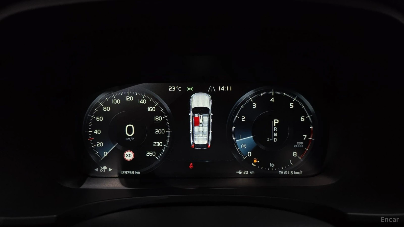 Volvo V90 T5* AWD* DISTRONIC* КАМЕРА* ПОДГРЕВ* HEADUP* , снимка 7 - Автомобили и джипове - 55573174