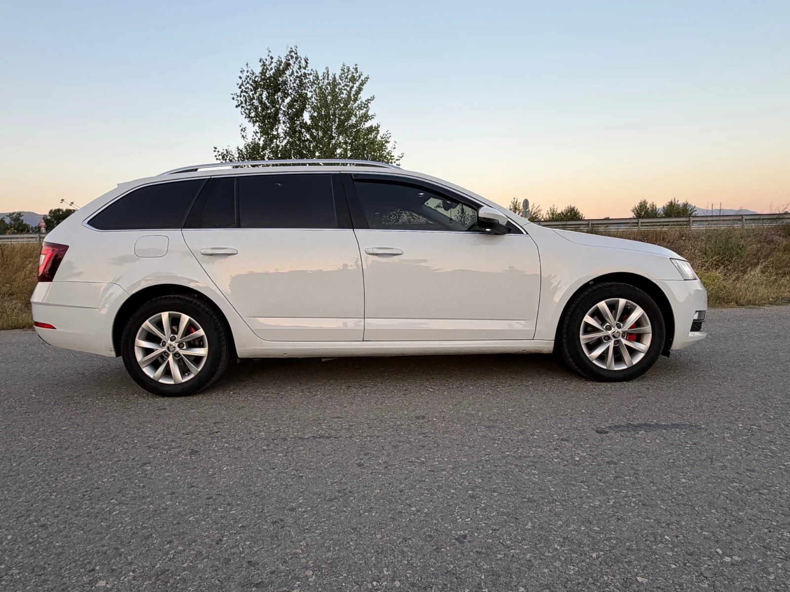 Skoda Octavia, снимка 5 - Автомобили и джипове - 55891088
