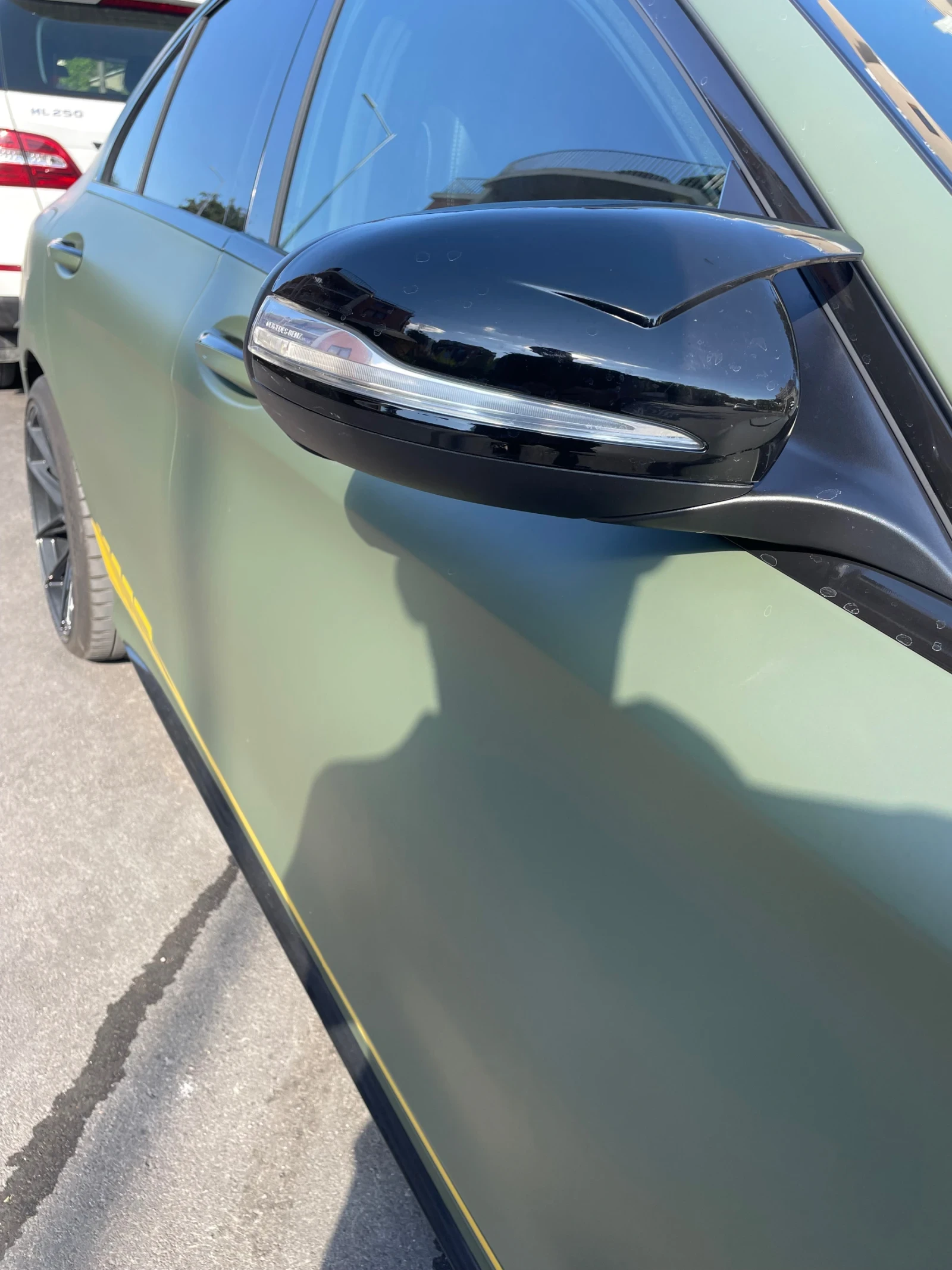 Mercedes-Benz C 400, снимка 3 - Автомобили и джипове - 56154251