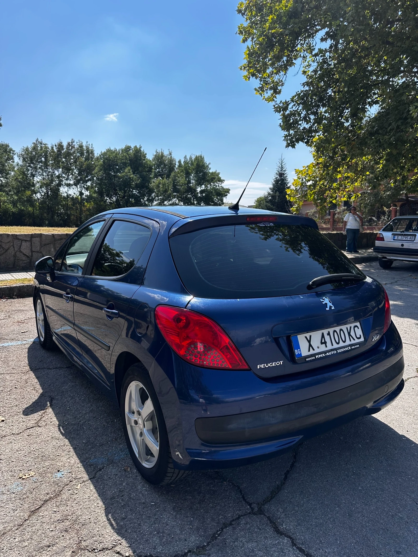 Peugeot 207 1.4i, снимка 3 - Автомобили и джипове - 56234711