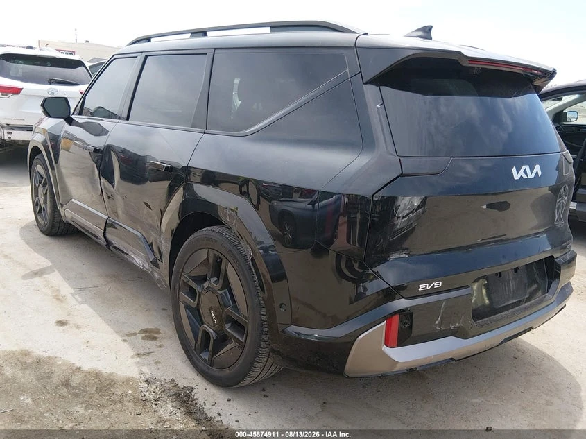 Kia EV9 GT-Line AWD, снимка 3 - Автомобили и джипове - 56405520