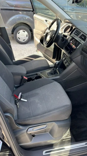 VW Tiguan Allspace 2.0 TDI Comfortline Navi LED Start/Stop 7 seat, снимка 12