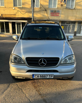     Mercedes-Benz ML 430 W163