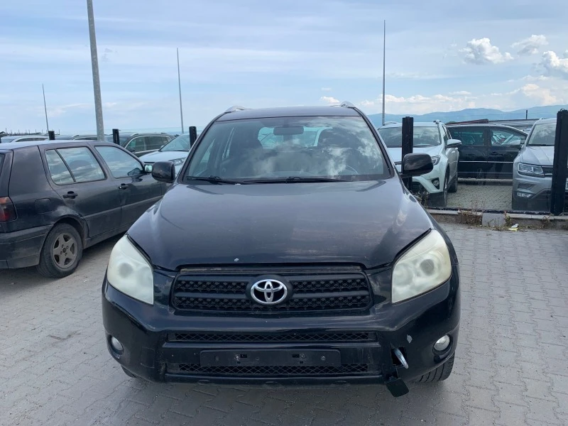 Toyota Rav4 2.2D4D-136кс, снимка 2 - Автомобили и джипове - 16569801