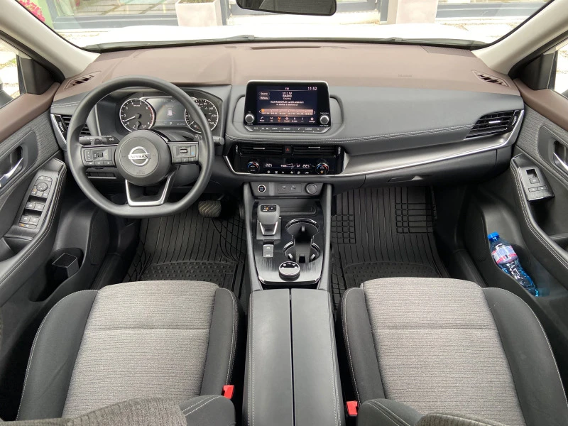 Nissan Rogue, снимка 13 - Автомобили и джипове - 46459088