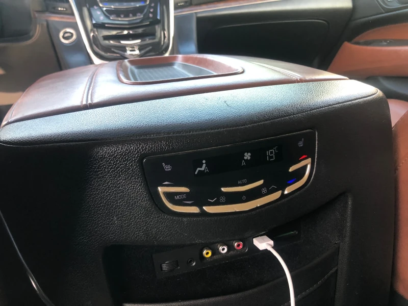 Cadillac Escalade Esv, 1st premium luxury , снимка 8 - Автомобили и джипове - 49291289